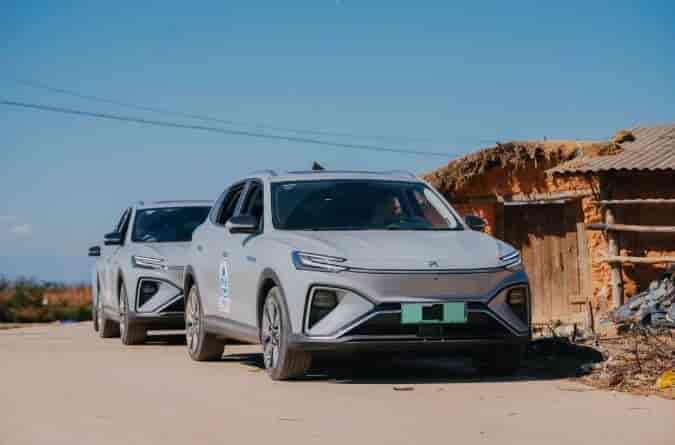從公益出發(fā)，“盒”美好同行，R汽車助力山區(qū)兒童圓夢