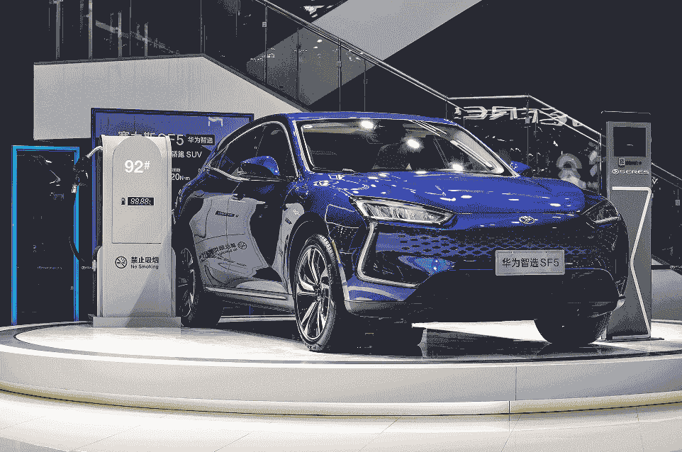成都車展人氣王？賽力斯華為智選SF5竟如此出眾